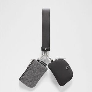 NWT Dual Pouch Wristlet *Glitter : Dark Silver/Graphite